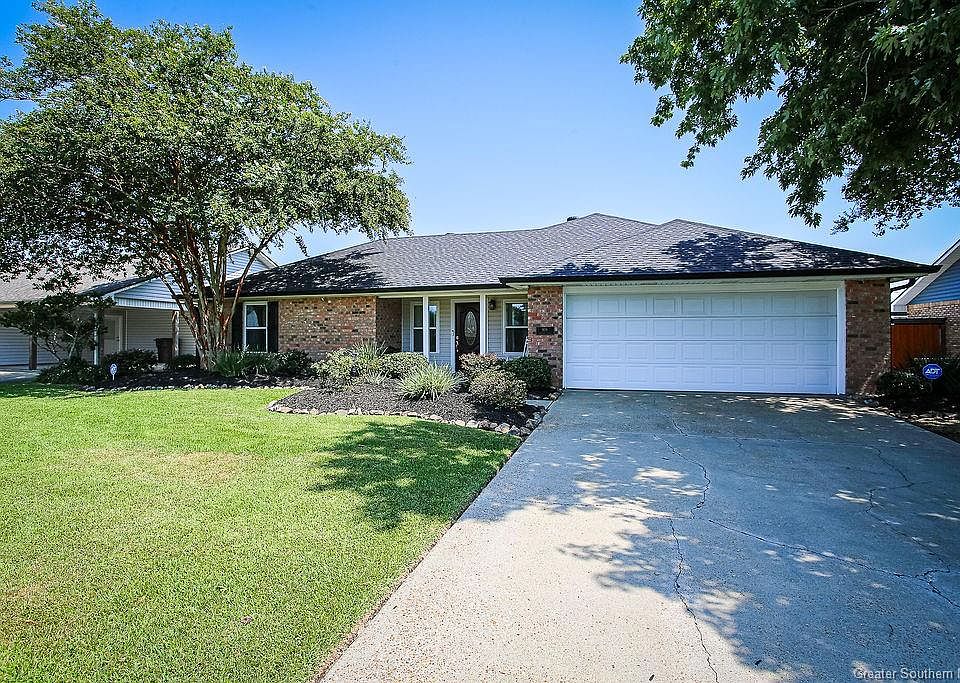 1st image of 908 Aberdeen Dr