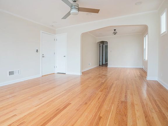 3rd image of 5430 W Berteau Ave #1