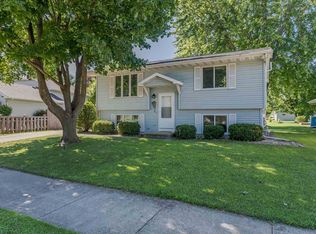 1805 Kienast Ave, Oshkosh, WI 54901