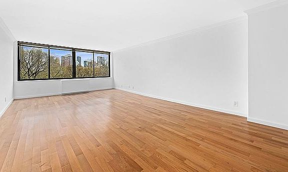 4th image of 800 5th Ave APT 7D