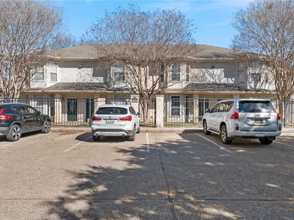 2020 S 9th St APT 3, Waco, TX 76706