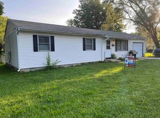 206 W Clay St, Bourbon, IN