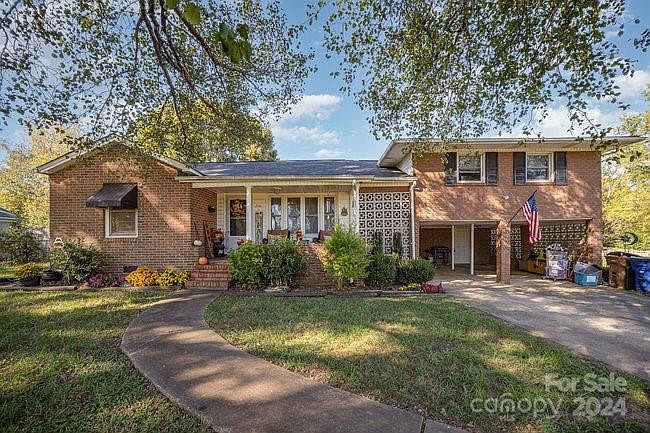 1st image of 2141 Dale Ave