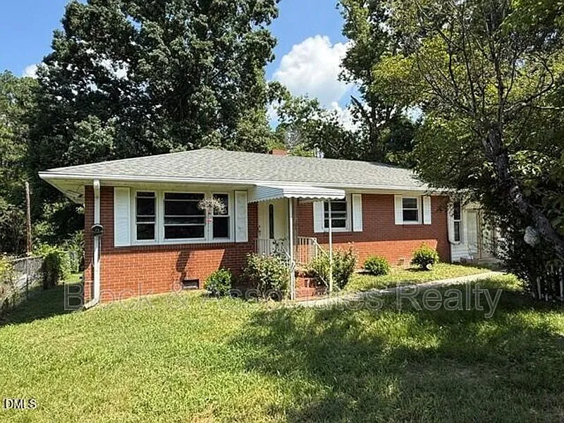 714 Carter Ave