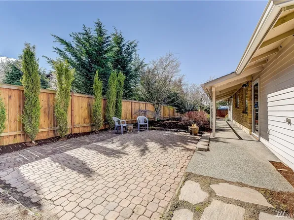17630 86th Ave NE, Bothell, WA 98011