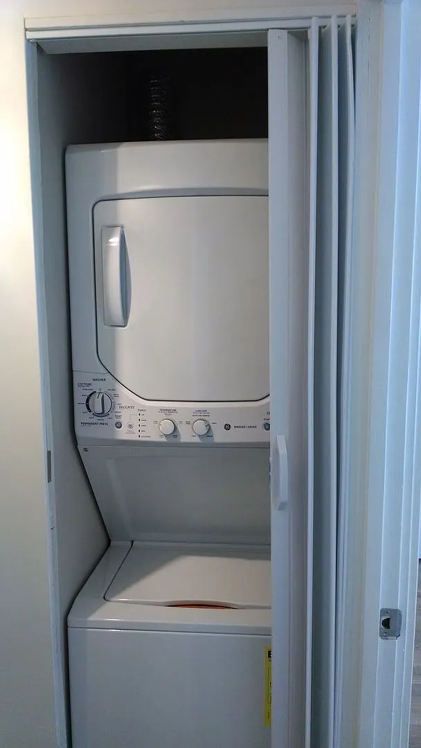 Kacee Apartments — Photo 1