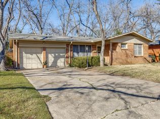 1515 Camellia Dr, Arlington, TX 76013