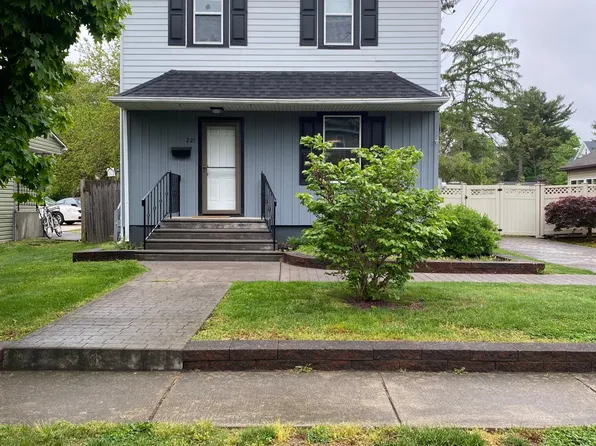 221 Dickinson Rd, Glassboro, NJ 08028