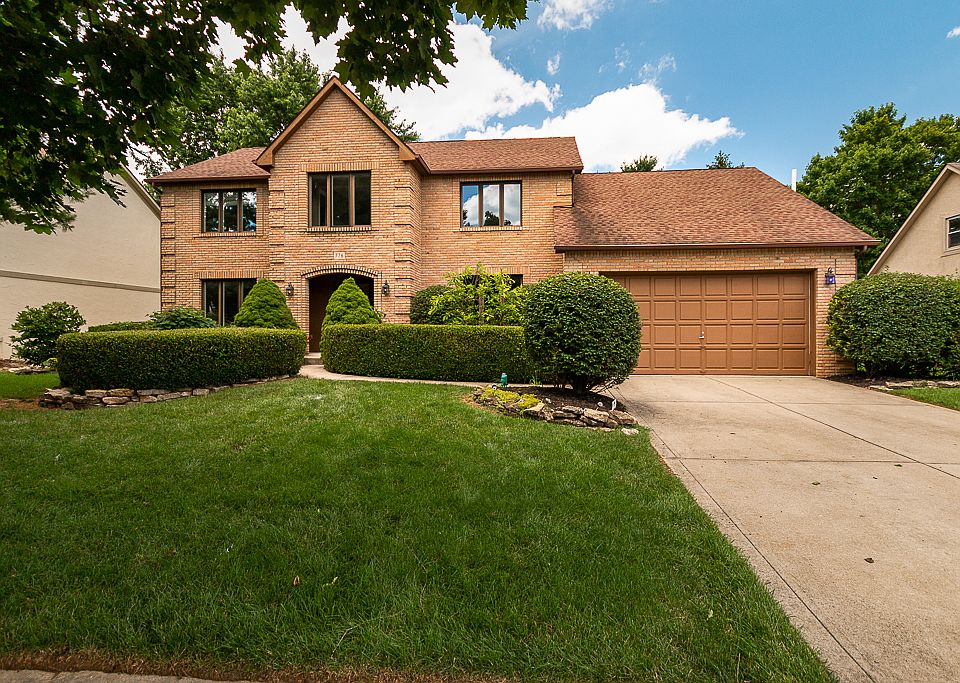 1st image of 776 Waterton Dr