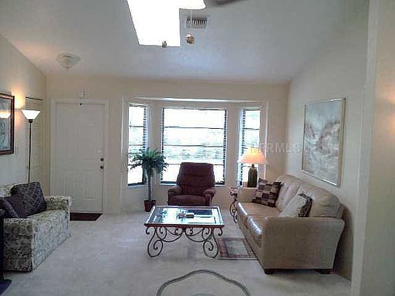 3rd image of 10421 Deerwood Ave
