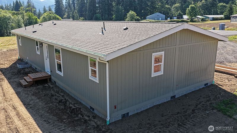 2nd image of 133 Norm's Place