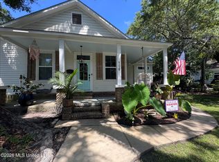 806 Buena Vista St, Pascagoula, MS 39567