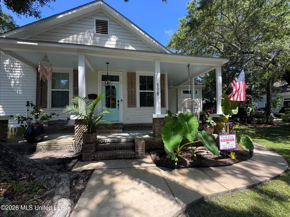806 Buena Vista St, Pascagoula, MS 39567