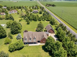 2102 Belmont Park Ln, Champaign, IL 61822