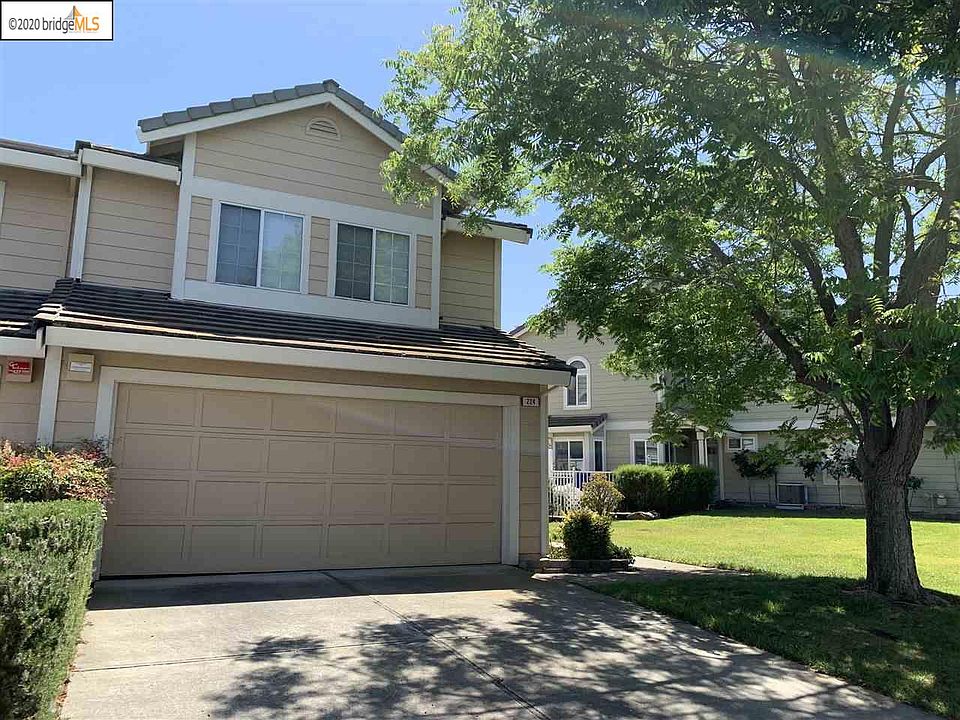 1st image of 224 Heron Dr