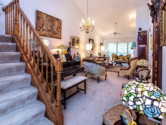 3rd image of 5266 Wolf Run Village Ln