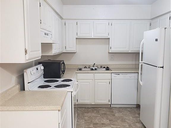 3rd image of 3151 Soaring Gulls Dr Unit 2138