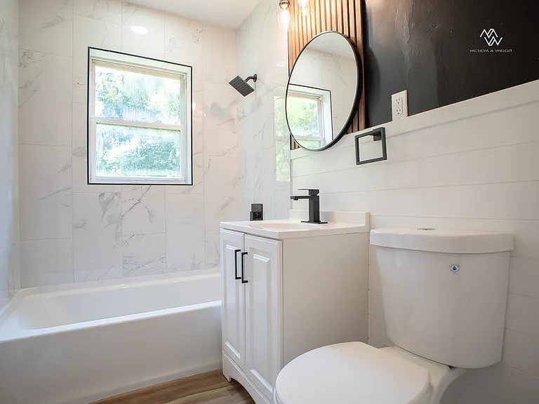 8321 Olive St — Photo 11