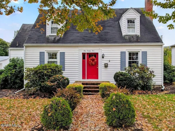 125 W Barclay St, Bedford, PA 15522