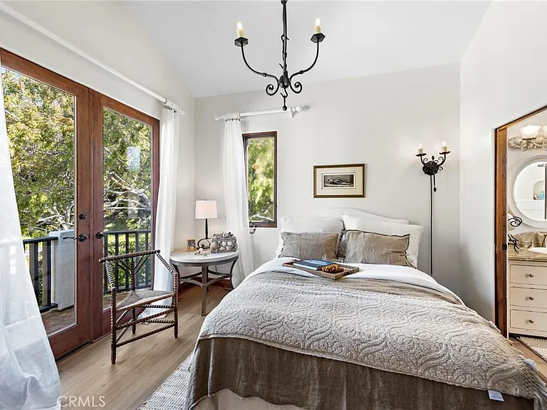 1280 Morningside Dr — Photo 24