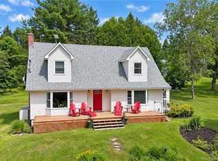 2422 Route 105, Queensbury, NB E6L1G3