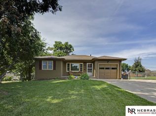 4814 S 49th St, North Newton, KS 67117
