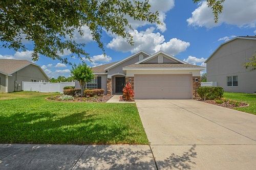 3rd image of 172 Whispering Pines Way