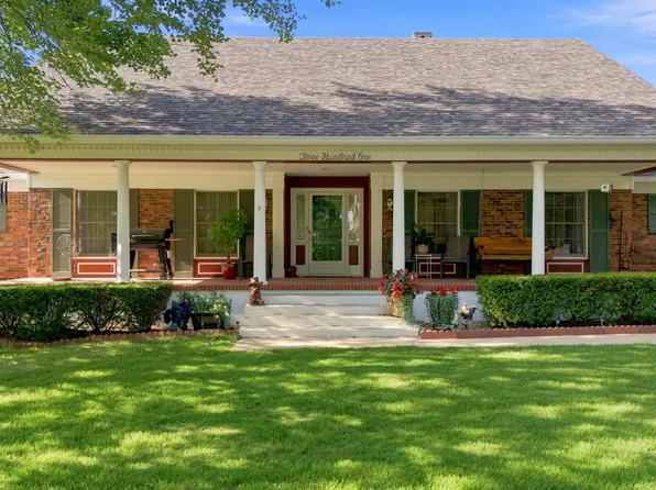 301 W 10th Street, Willow Springs, MO 65793