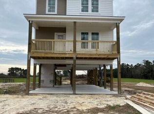 214 Great Neck Hill Rd, Hubert, NC 28539