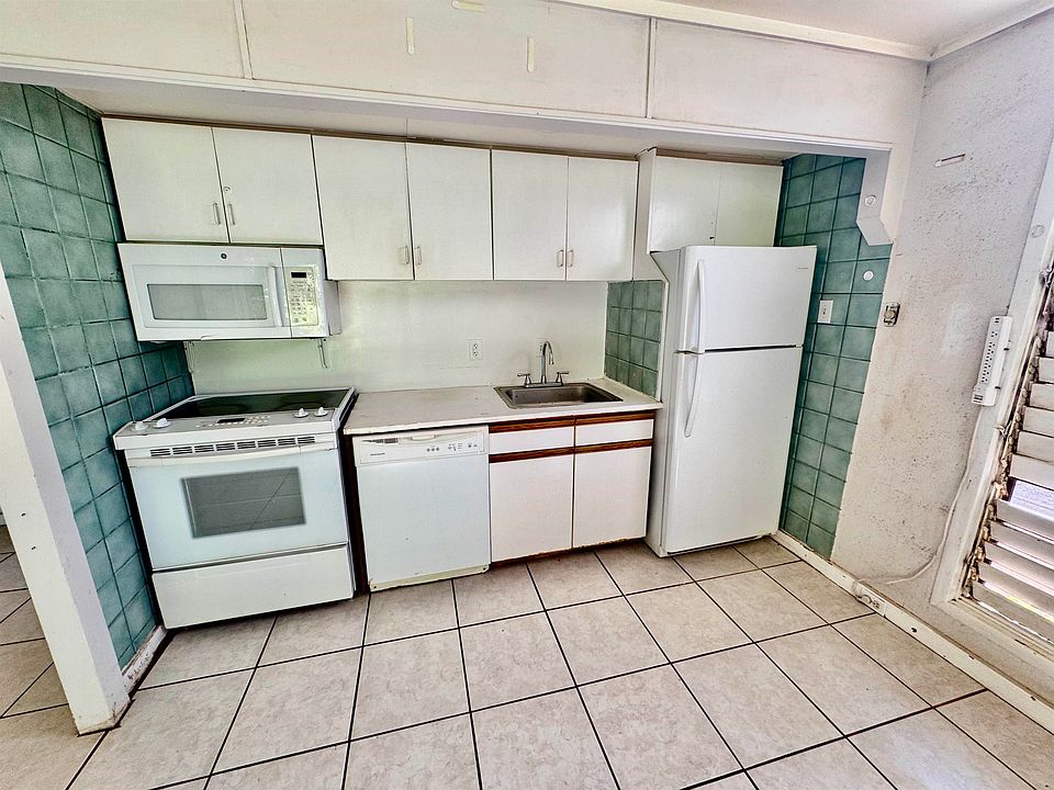 3559 Lower Honoapiilani Rd APT 2D, Lahaina, HI 96761 | Zillow