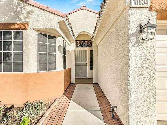 3rd image of 10834 Porto Foxi St