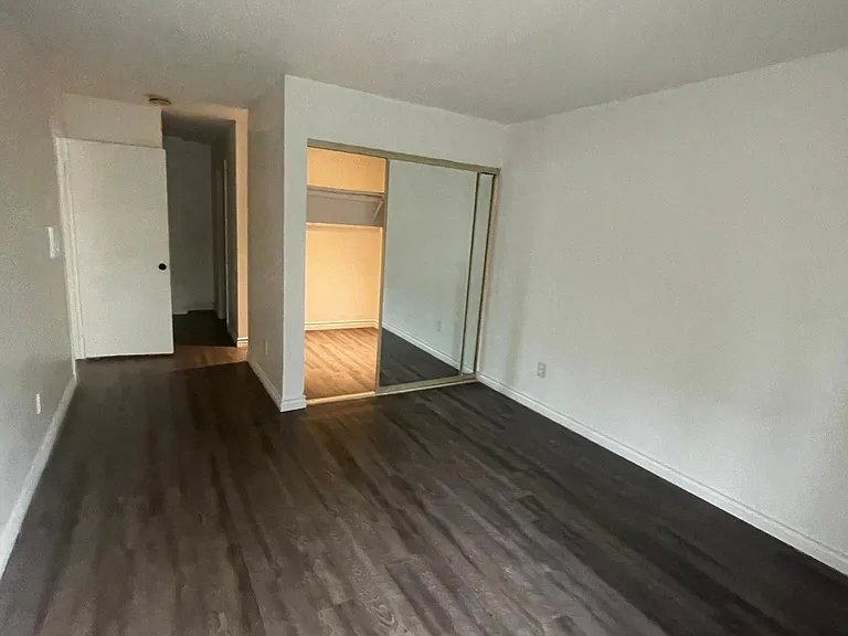3525 Lebon Dr #105 — Photo 26