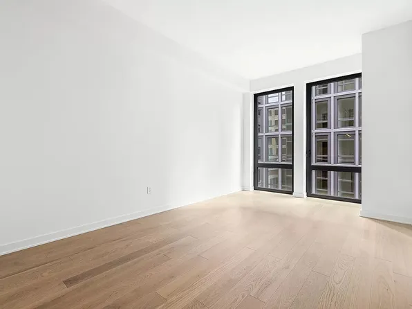 77 Charlton St, New York, NY