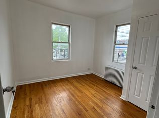 131 W Sandford Blvd #2A, Mount Vernon, NY 10550