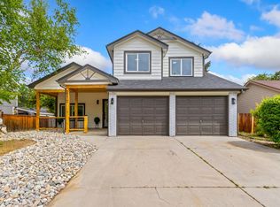 2212 Stonegate Dr, Fort Collins, CO 80525