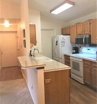 4th image of 12 Mallard Glen Dr APT 5