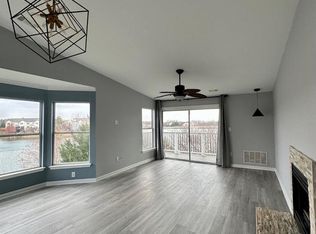 20594 Cornstalk Ter Unit 301, Ashburn, VA 20147