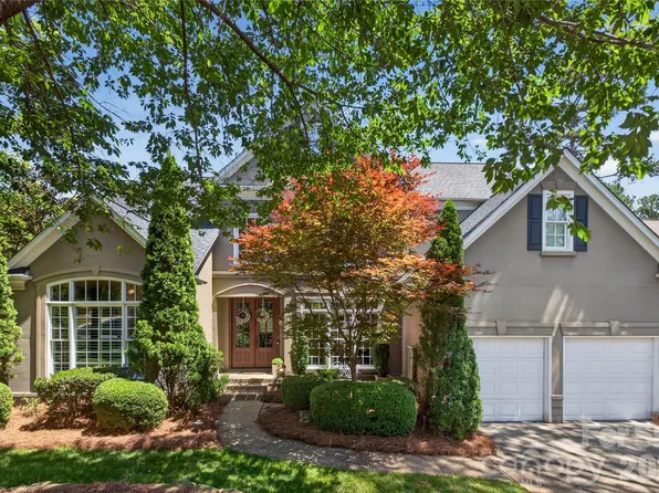 7331 Versailles Ln, Charlotte, NC 28277