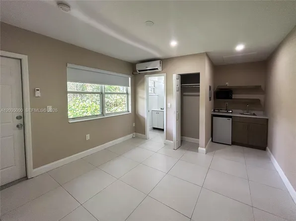 1265 SW 6th St, Miami, FL