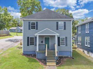 425 Jefferson Ave, Vinton, VA 24179