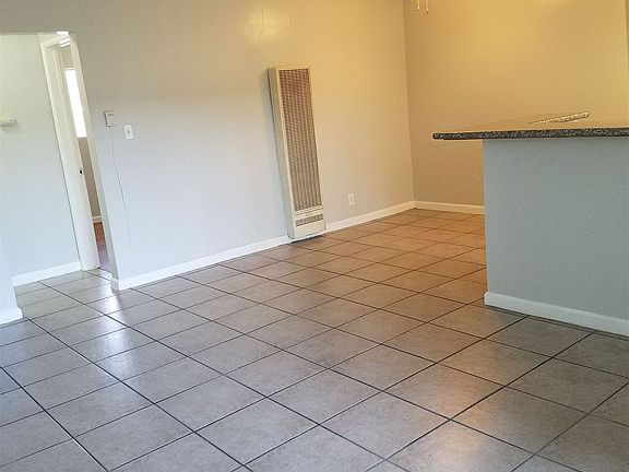 2nd image of 627 Karesh Ave #1X1