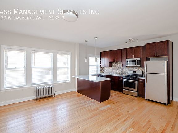 2nd image of 3133 W Lawrence Ave #3