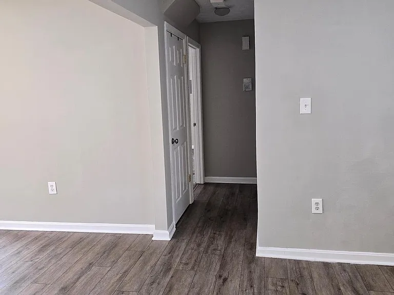 8313 Gibbons Dr — Photo 10
