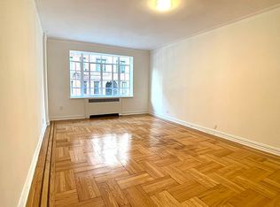 101 Cooper St APT 1R, New York, NY 10034