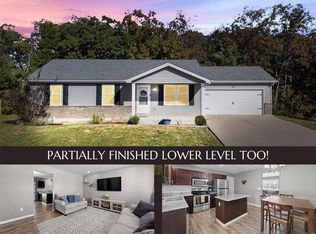 103 Bryan Ridge Dr, Wright City, MO 63390