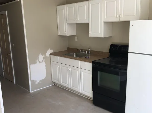 498 Main St #1, Athol, MA 01331
