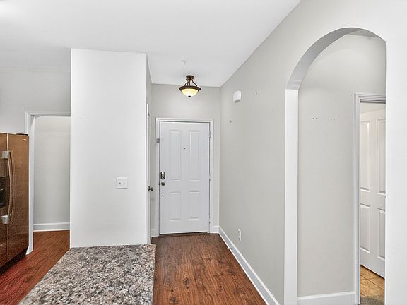 4th image of 4846 Bevendean Dr #11