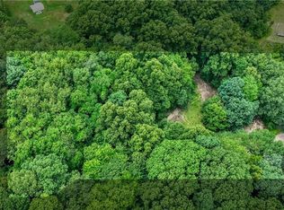 420 Braun Rd, Beaver Falls, PA 15010