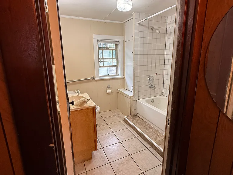 1610 Kelly Dr — Photo 23