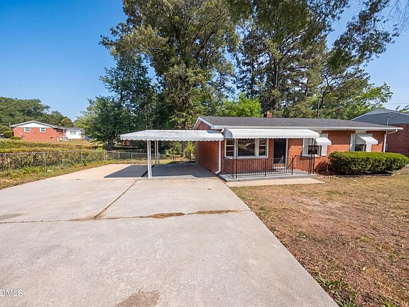 2nd image of 807 Beverly Dr